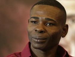 фото - Почему он проиграл Василию Ломаченко: отвечает Ригондо