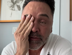 фото - Де Ла Хойя предложил работу скандалисту-чемпиону: «Позвони мне»