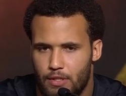 фото - Диллиан Уайт притворяется овцой — Итаума разгадал замысел ветерана?