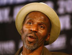 фото - Дядюшкины дела совсем плохи...