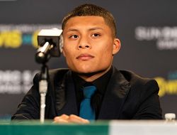 фото - «Давайте драться». Исаак Крус призвал Райана Гарсию и Де Ла Хойю к переговорам