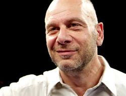 фото - Дибелла: «Бой Мэйуэзера и Пакьяо пройдёт так, как захочет Флойд»