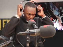 фото - Волкановски удосрочит Махачева — прогноз топ-звезды UFC 