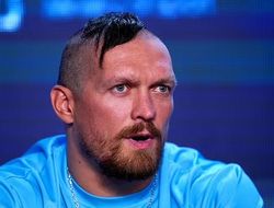 фото - Усик: «Мои дети спрашивают у меня, почему россияне хотят нас убить?..»