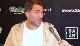 «Усик сбрасывает все пояса и...» Хирн о Zuffa Boxing 