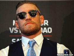 фото - Макгрегор обещает уничтожить Дос Аньоса во имя Бразилии