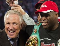 фото - Промоутер Стивенсона ответил промоутеру Смита