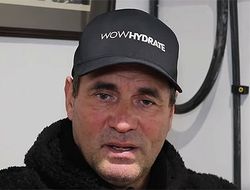 фото - «Такое предложение приняло бы 99,9% боксёров». Экс-тренер Джошуа об отступных и новом наставнике