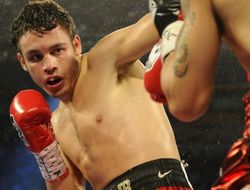 фото - Чавесу сделали операцию, он выбыл до конца года