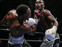 фото - Истер взял титул IBF, вырвав победу у Комми