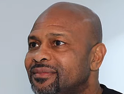 фото - Рой Джонс описал ощущения после удара Майка Тайсона