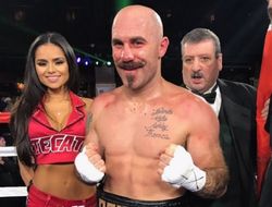 фото - Всё просто: я дерусь с Канело, а Сондерс дерётся с Головкиным — О'Салливан