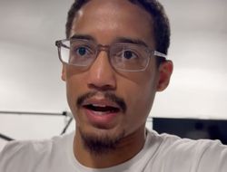 фото - Фокс назвал победителя главного боя 2025 года