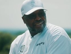 фото - «Усику нравится играть этого клоуна». Интервью тренера Дюбуа