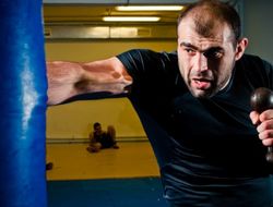 фото - Шамиль Абдурахимов дебютирует в UFC против Тимоти Джонсона