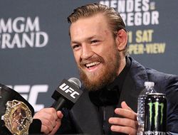 фото - Альварес победит Макгрегора: мнение чемпионов