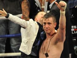 фото - Пол Макклоски нокаутировал Барри Моррисона