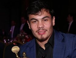 фото - Дебютная защита сенсационного чемпиона, тренер Баколе потерял топ-бойца