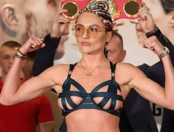 фото - На этот раз без поцелуев: сестра Лукаса Маттиссе дала яркий бой звезде Playboy