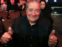 фото - Бой Ломаченко и Пакьяо пройдёт в промежуточном весе — Арум