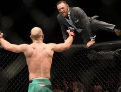 фото - Конфликт Макгрегора и Нурмагомедова: Лобов рассказал обо всём