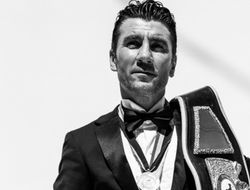 фото - После победы Конора боксёры могут закопать перчатки в саду —  Уэйн Маккалох