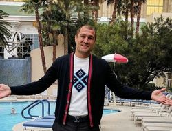 фото - Ковалёв и Уорд поочерёдно обиделись друг на друга — пострадал НВО