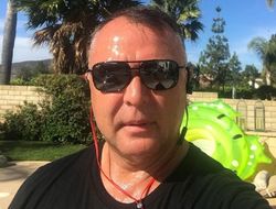 фото - Вести из соцсетей: потное утро Климаса, оригинальная встреча Головкина и Альвареса, чад и угар Броунера