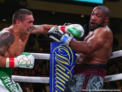 фото - Боб Арум хочет перехватить Александра Усика: Почему бы и нет? Он — свободный агент!