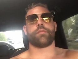 фото - Сондерс впервые показался на людях после Канело и тут же оскандалился: видео