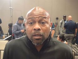 фото - Рой Джонс сравнил силу удара Майка Тайсона