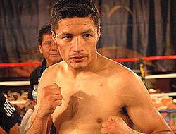 фото - Джонни Гонсалес хочет новый титул и бой с Мигелем Анхелем Гарсией