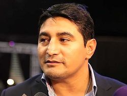 фото - Эрик Моралес встал на защиту фанов перед Хулио Сесаром Чавесом-старшим