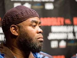 фото - Назим Ричардсон: «Броунер дал публике то, чего она никогда не получит от Мэйуэзера»