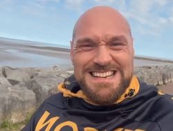 фото - Фьюри не отдаст пояс WBC. Джошуа и Усик для него — «два лоха дерутся»