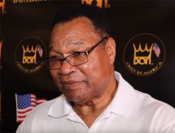 фото - «Величайший? У него не было достаточно поединков». Ларри Холмс о Фьюри, Усике, Джошуа и Уайлдере