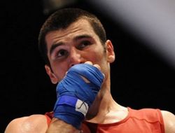 фото - Артур Бетербиев: «Очень взволнован перед боем с Клаудом»