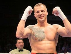 фото - Майрис Бриедис не без скандала взял титул и победу над Кшиштофом Гловацки
