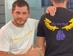 фото - Усик «разобьёт на фиг кабину» Джошуа. Это прогноз от Беринчика