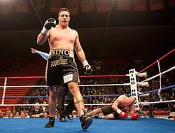 фото - Небитый американский супертяж Дэвид Родригес вернулся с победой