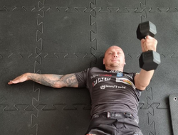 фото - Гловацки завершил карьеру: побив его, Усик взял первый престижный титул