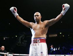 фото - Так себе заявка: Кларк не сумел нокаутировать Соколовски — видео