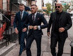 фото - Рассечение Каваляускаса, у Ортиса отобрали половинку, Стивенсон обещает нокаут Гвоздика,  — соцсети