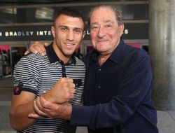 фото - Арум отправит Ломаченко и Постола на Showtime?