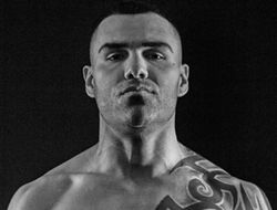 фото - Здоровяк Гарсиа готов через 10 дней «навешать» Риосу — Брэндон молчит