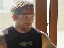 фото - «Возможно, буду президентом, возможно, стану пастухом»: опубликован ролик-мотивация со стихом Усика