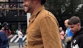 Усик нокаутировал Дюбуа. Реакция Тайсона Фьюри