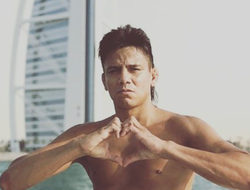 фото - Холодная месть. Уволенный в 2011 году экс-чемпион жёстко ответил Уайту