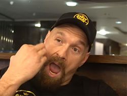 фото - Сейчас не тренируюсь, не ем, а просто заливаюсь пивом — Тайсон Фьюри