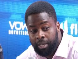 фото - Раз Уайлдер отпал, Уордли снова вызывает Усика — менеджер